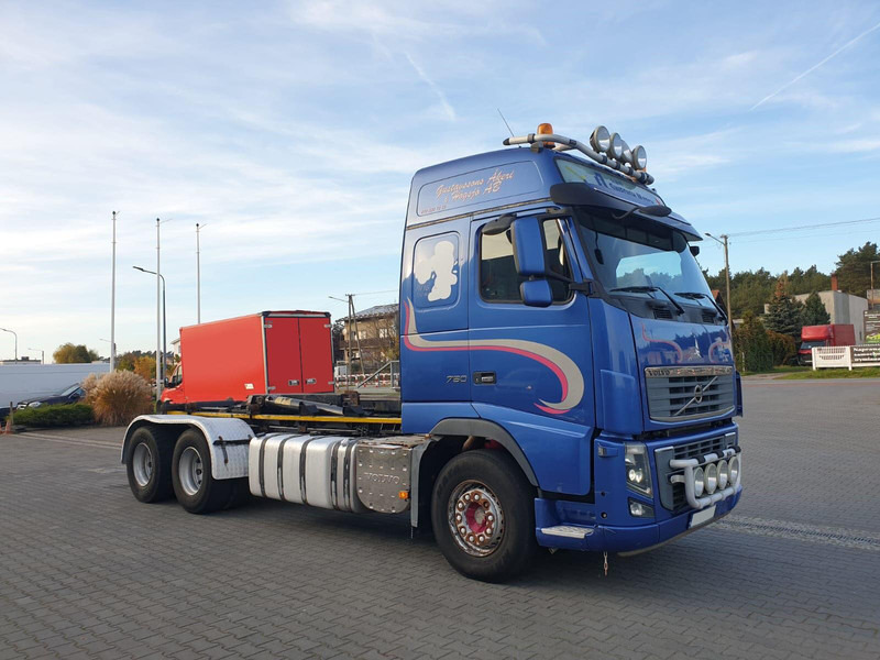 Volvo FH 16 750 - Camião polibenne: foto 5 Volvo FH 16 750 - Camião polibenne: foto 5