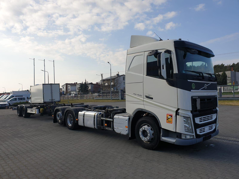 Locação financeira de Volvo FH 460 EURO 6 BDF SWAP CHASSIS + TRAILER FLIEGL TWP180 Volvo FH 460 EURO 6 BDF SWAP CHASSIS + TRAILER FLIEGL TWP180: foto 10
