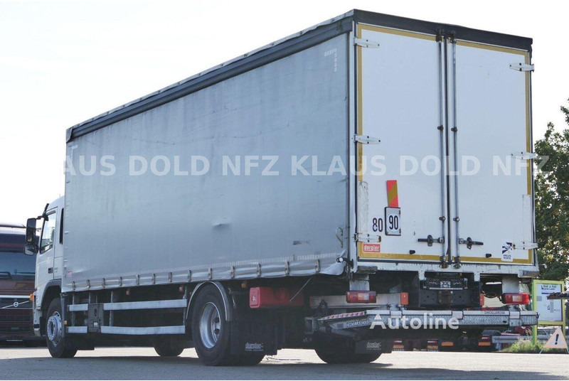 Volvo FM 300 - Curtian side truck - Camião de lona: foto 4 Volvo FM 300 - Curtian side truck - Camião de lona: foto 4