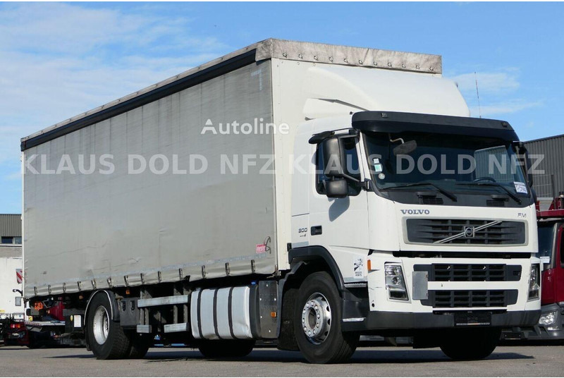 Volvo FM 300 - Curtian side truck - Camião de lona: foto 2 Volvo FM 300 - Curtian side truck - Camião de lona: foto 2