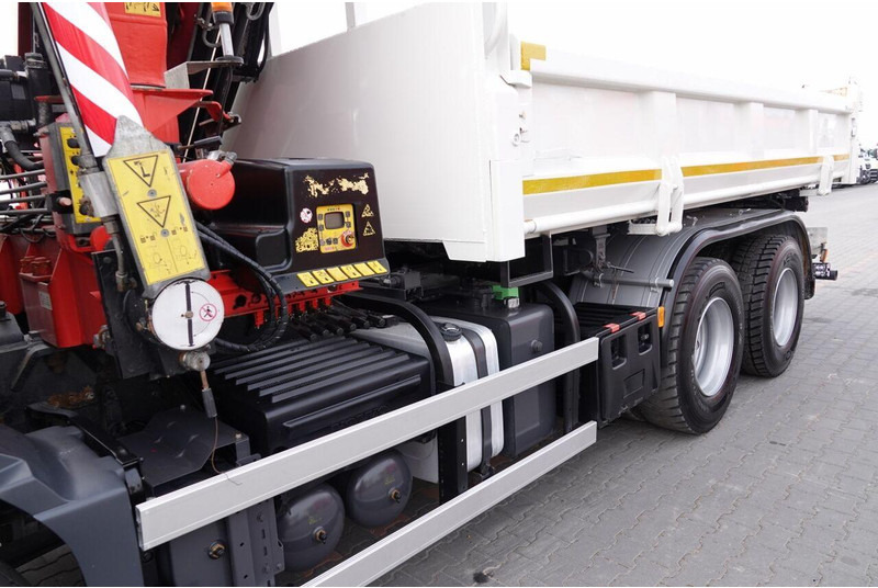 Camião basculante Volvo FMX 370 / 6X4 / WYWROTKA + HDS FASSI F165XP / MAX UDŹWIG 5200KG: foto 18