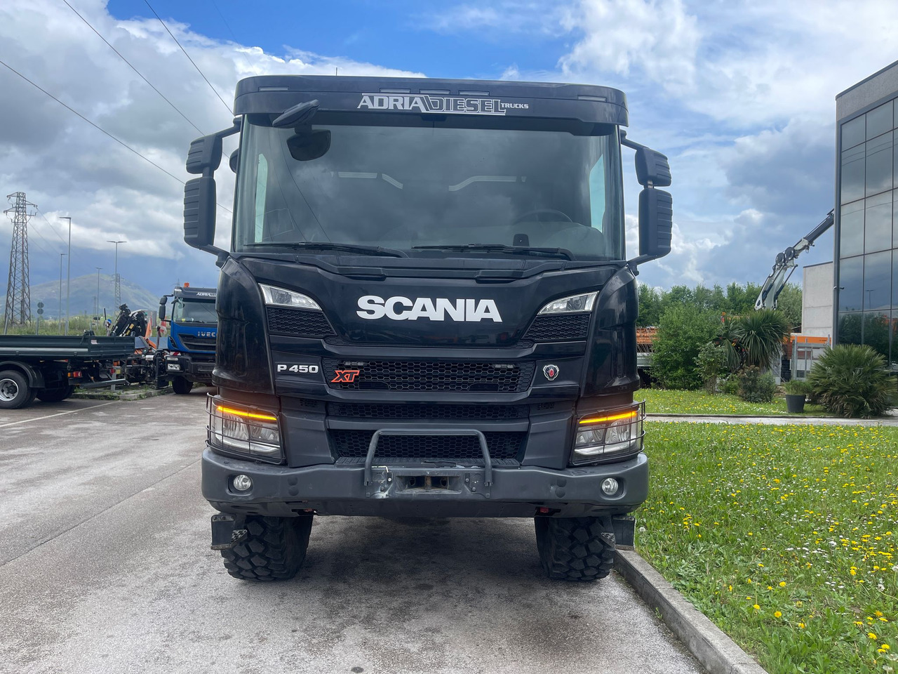 SCANIA P450 XT - Camião basculante: foto 2 SCANIA P450 XT - Camião basculante: foto 2