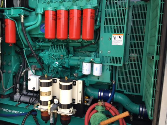 Cummins QST30G-G4 Generator 1000 KVA QST30-G4 Engine Super Silent - Gerador elétrico: foto 2 Cummins QST30G-G4 Generator 1000 KVA QST30-G4 Engine Super Silent - Gerador elétrico: foto 2