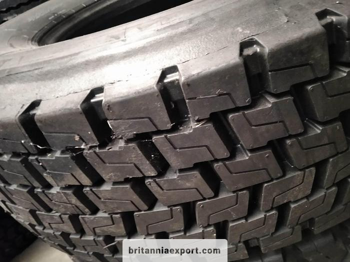 285/70R19.5 retread tyres | Large quantities available. - Pneu: foto 1 285/70R19.5 retread tyres | Large quantities available. - Pneu: foto 1