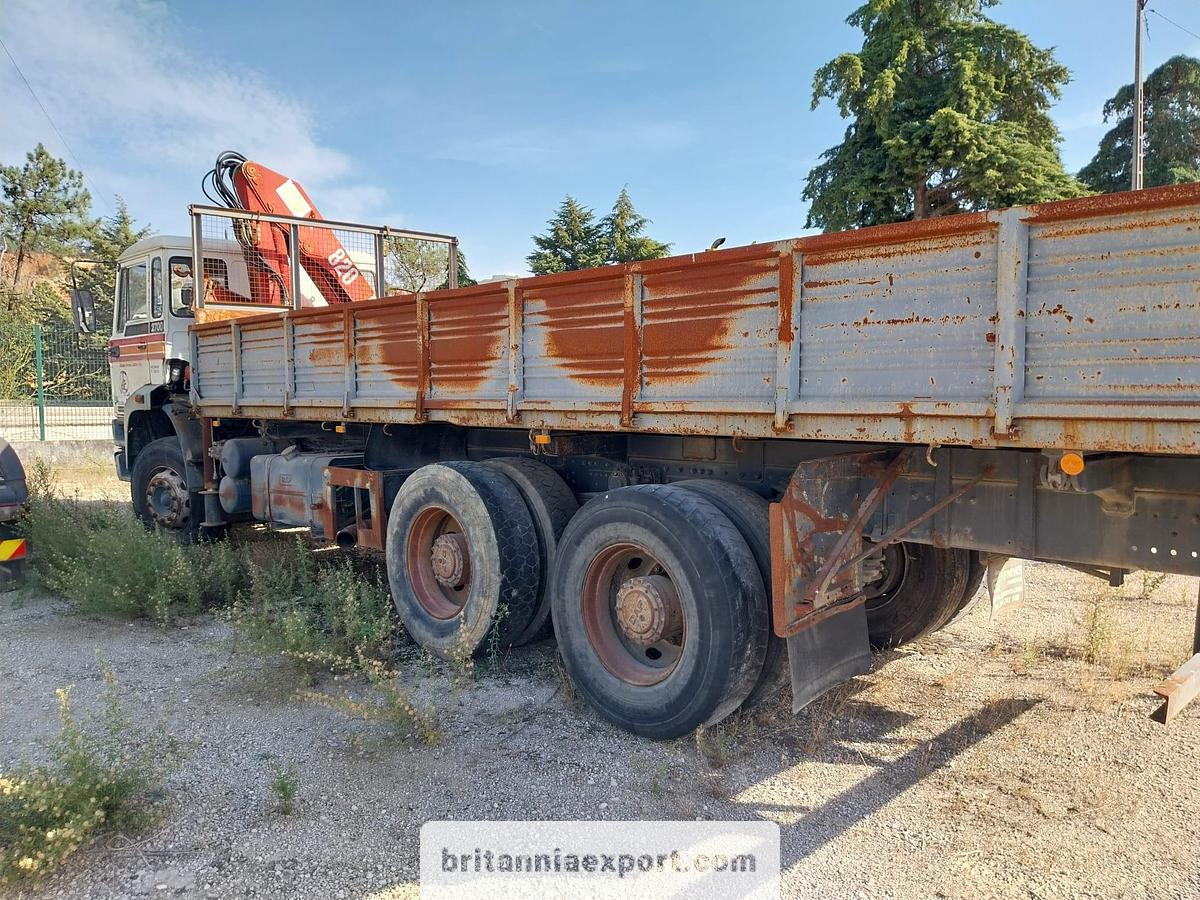DAF 2700 ATI 6x4 26 Ton Sideways Tipper with HMF 820 Crane | Export Ready. - Camião basculante, Camião grua: foto 5 DAF 2700 ATI 6x4 26 Ton Sideways Tipper with HMF 820 Crane | Export Ready. - Camião basculante, Camião grua: foto 5