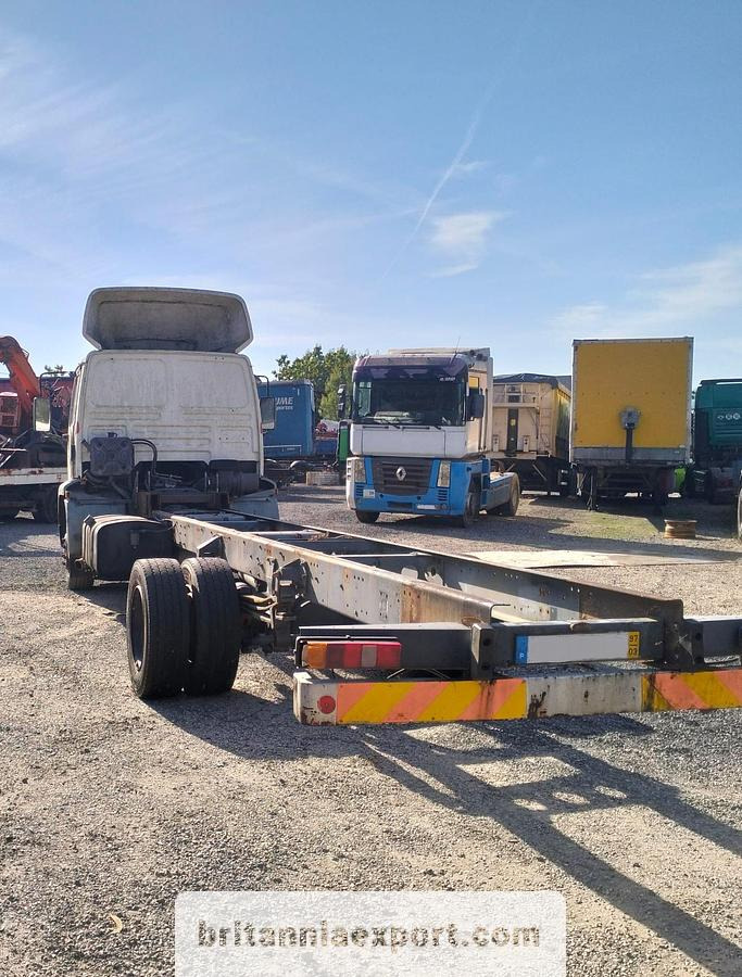 DAF 55 180 TI | 15 Ton | Euro 2 | ZF Manual | On springs | - Camião chassi: foto 3 DAF 55 180 TI | 15 Ton | Euro 2 | ZF Manual | On springs | - Camião chassi: foto 3