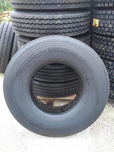 FACTORY Retread 13R22.5 156/150J Truck Tyres | Heavy-Duty | Export Ready - Pneu: foto 2 FACTORY Retread 13R22.5 156/150J Truck Tyres | Heavy-Duty | Export Ready - Pneu: foto 2