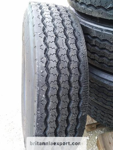 FACTORY Retread 13R22.5 156/150J Truck Tyres | Heavy-Duty | Export Ready - Pneu: foto 3 FACTORY Retread 13R22.5 156/150J Truck Tyres | Heavy-Duty | Export Ready - Pneu: foto 3