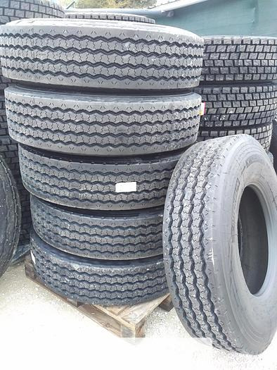 FACTORY Retread 13R22.5 156/150J Truck Tyres | Heavy-Duty | Export Ready - Pneu: foto 1 FACTORY Retread 13R22.5 156/150J Truck Tyres | Heavy-Duty | Export Ready - Pneu: foto 1