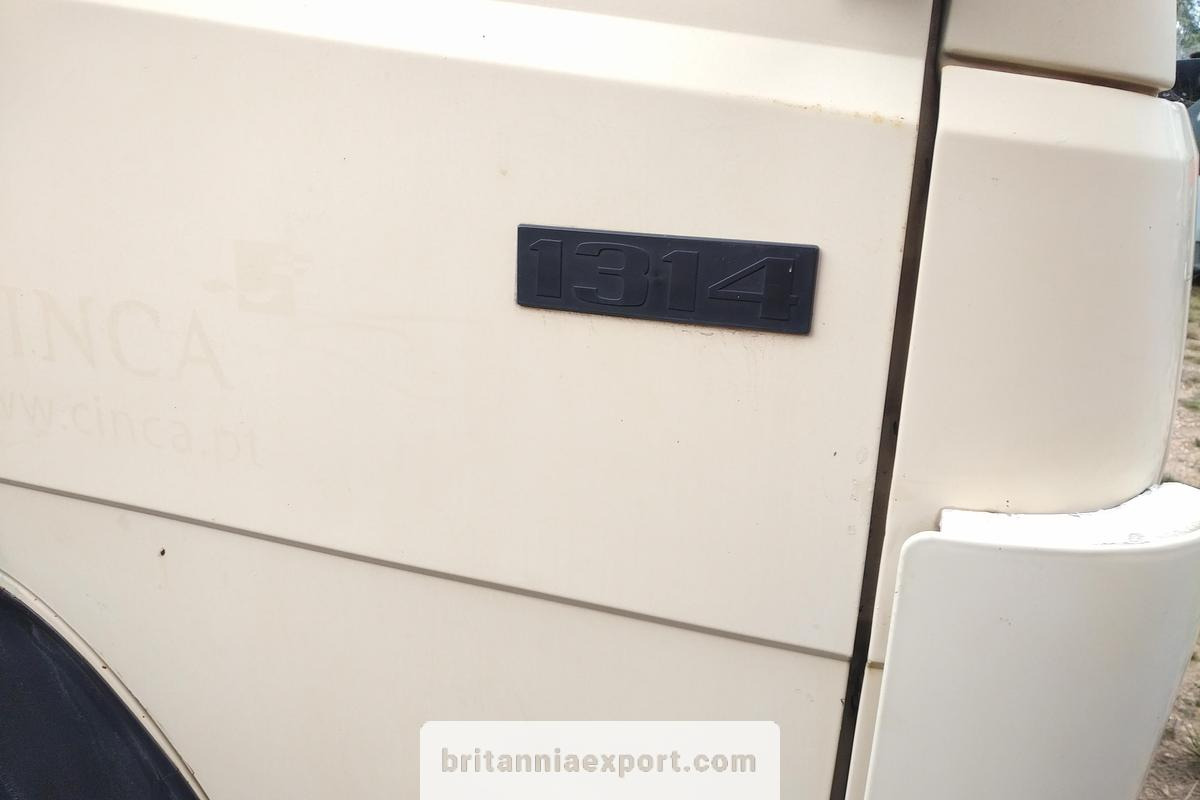 MERCEDES-BENZ 1314 | OM366 6 Cylinder | 4x2 6 Tyres | 13 Ton| - Camião de caixa aberta/ Plataforma: foto 3 MERCEDES-BENZ 1314 | OM366 6 Cylinder | 4x2 6 Tyres | 13 Ton| - Camião de caixa aberta/ Plataforma: foto 3