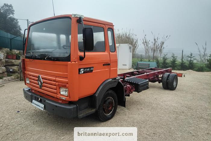 RENAULT Midliner S120 Turbo | Perkins 3.9 diesel engine | ZF manual - Camião chassi: foto 3 RENAULT Midliner S120 Turbo | Perkins 3.9 diesel engine | ZF manual - Camião chassi: foto 3