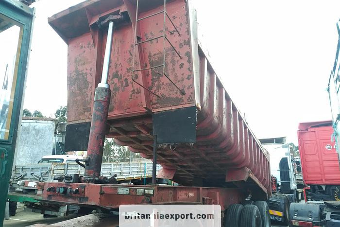 TRABOSA 2 Axles | Spring Suspension | Export Ready - Semi-reboque basculante: foto 3 TRABOSA 2 Axles | Spring Suspension | Export Ready - Semi-reboque basculante: foto 3