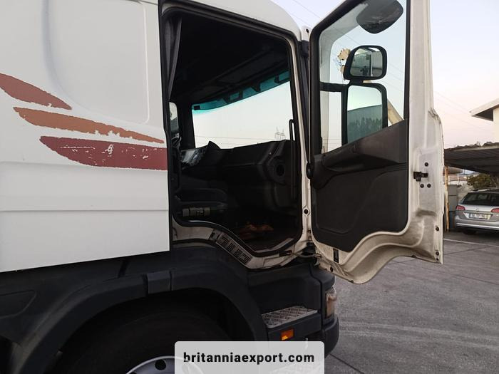 SCANIA P 124G 400 CP19 Euro 2 – 4x2 Tractor Unit | Export Ready | Heavy-Duty - Tractor: foto 5 SCANIA P 124G 400 CP19 Euro 2 – 4x2 Tractor Unit | Export Ready | Heavy-Duty - Tractor: foto 5