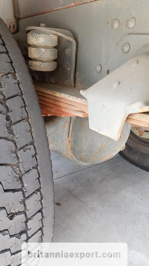VOLVO FL10 320 | Intercooler | 6X2 8 tyres | 26 ton - Camião basculante: foto 4 VOLVO FL10 320 | Intercooler | 6X2 8 tyres | 26 ton - Camião basculante: foto 4