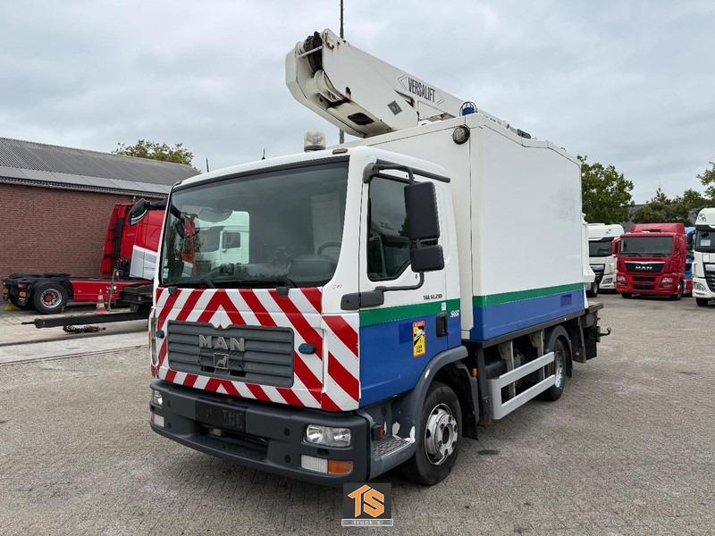 MAN TGL 12.210 EURO 5 - MANUAL - VERSALIFT VST-237-NF HEIGHT 14 M - BELGIUM TRUCK - TOP! - Camião, Camião grua: foto 1 MAN TGL 12.210 EURO 5 - MANUAL - VERSALIFT VST-237-NF HEIGHT 14 M - BELGIUM TRUCK - TOP! - Camião, Camião grua: foto 1