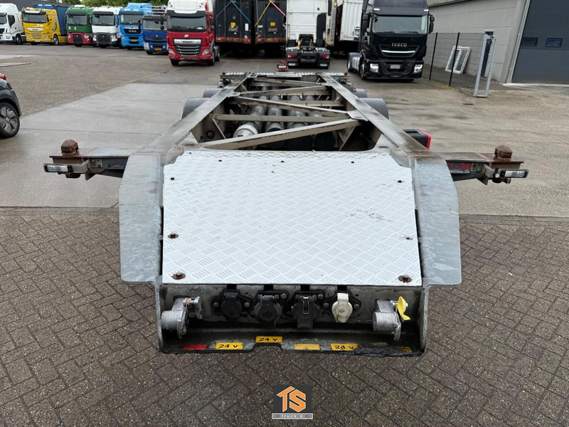 Van Hool 3B2013 20FT - ADR - MERCEDES AXLE - DRUM BRAKE - NL TOP TRAILER - 3x AVAILABLE! - Semi-reboque transportador de contêineres/ Caixa móvel: foto 3 Van Hool 3B2013 20FT - ADR - MERCEDES AXLE - DRUM BRAKE - NL TOP TRAILER - 3x AVAILABLE! - Semi-reboque transportador de contêineres/ Caixa móvel: foto 3