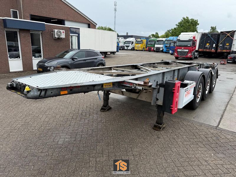 Van Hool 3B2013 20FT - ADR - MERCEDES AXLE - DRUM BRAKE - NL TOP TRAILER - 3x AVAILABLE! - Semi-reboque transportador de contêineres/ Caixa móvel: foto 1 Van Hool 3B2013 20FT - ADR - MERCEDES AXLE - DRUM BRAKE - NL TOP TRAILER - 3x AVAILABLE! - Semi-reboque transportador de contêineres/ Caixa móvel: foto 1