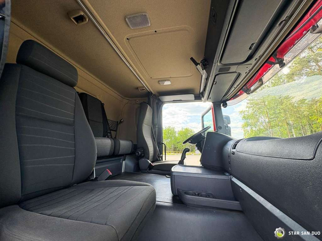 Camião Scania D 320 FIRE BRIGADE Tank 12,000 Litres: foto 14 Camião Scania D 320 FIRE BRIGADE Tank 12,000 Litres: foto 14