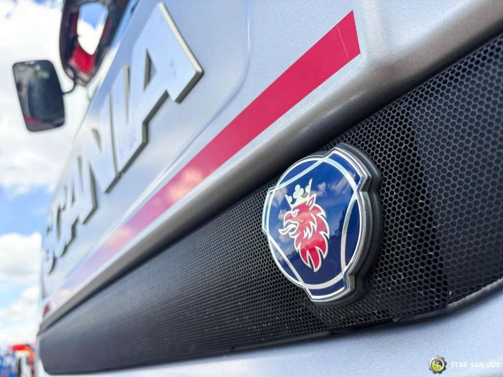 Camião Scania D 320 FIRE BRIGADE Tank 12,000 Litres: foto 28 Camião Scania D 320 FIRE BRIGADE Tank 12,000 Litres: foto 28