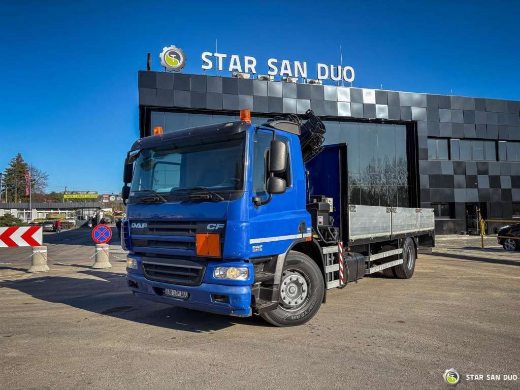 DAF CF 65 4x2 HIAB 144 E-3 HDS Crane Euro 5 - Camião grua: foto 4 DAF CF 65 4x2 HIAB 144 E-3 HDS Crane Euro 5 - Camião grua: foto 4