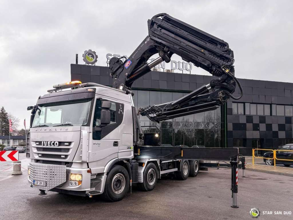Iveco STRALIS AS320S50Y 8x2 HMF 8520-0K6 FLY JIB Winc - Camião grua: foto 2 Iveco STRALIS AS320S50Y 8x2 HMF 8520-0K6 FLY JIB Winc - Camião grua: foto 2