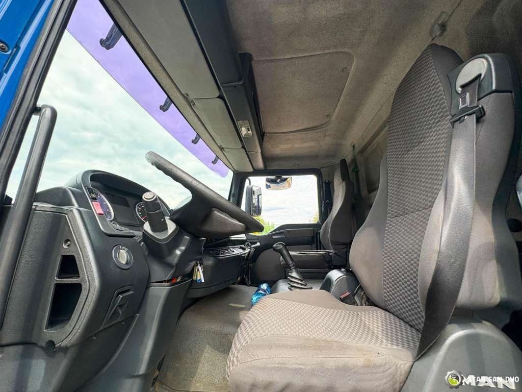 Caminhão com plataforma aérea MAN TGM 18.330 4x4 MULTITEL J335 Truck Mounted Lift: foto 23 Caminhão com plataforma aérea MAN TGM 18.330 4x4 MULTITEL J335 Truck Mounted Lift: foto 23