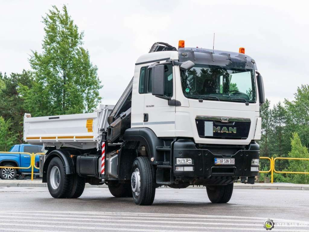 Camião basculante MAN  TGS 18.360 4x4 HIAB 144 E-4 Crane Kipper: foto 9