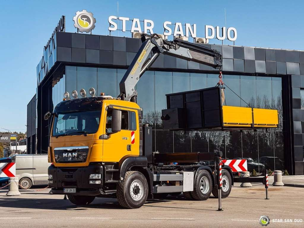 MAN TGS 28.480 6x4x4 H PALFINGER PK 29002 CRANE 5th - Camião grua: foto 2 MAN TGS 28.480 6x4x4 H PALFINGER PK 29002 CRANE 5th - Camião grua: foto 2