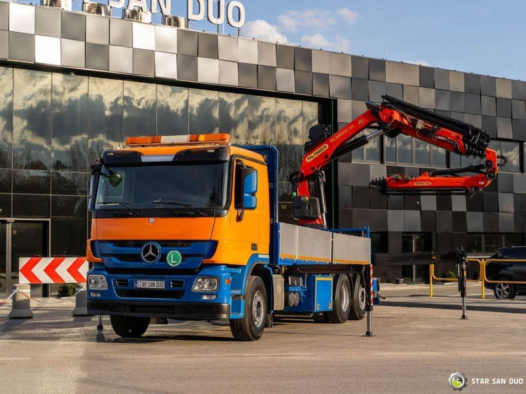 Mercedes-Benz ACTROS 2541 6x2 Palfinger PK 34002 Crane Winch - Camião grua: foto 2 Mercedes-Benz ACTROS 2541 6x2 Palfinger PK 34002 Crane Winch - Camião grua: foto 2