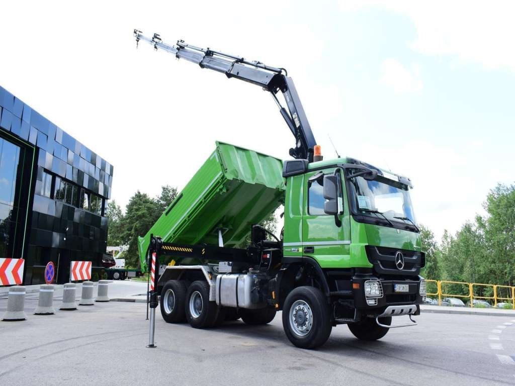 Camião basculante Mercedes-Benz  ACTROS 3346 6x6 HIAB 244EP-4 Crane Kipper: foto 13