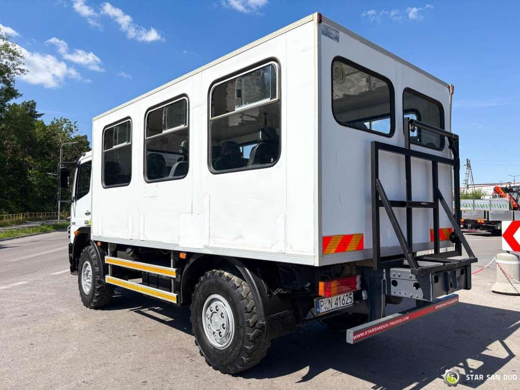 Mercedes-Benz ATEGO 1326 4x4 Double Cab Camper BUS - Camião chassi: foto 4 Mercedes-Benz ATEGO 1326 4x4 Double Cab Camper BUS - Camião chassi: foto 4