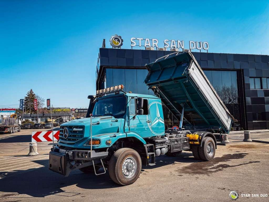 Mercedes-Benz Zetros 1833 4x4 Kipper Camper Chassis - Camião basculante: foto 1 Mercedes-Benz Zetros 1833 4x4 Kipper Camper Chassis - Camião basculante: foto 1