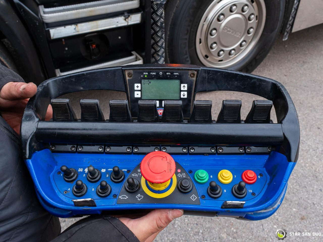 Camião grua : foto 21 Camião grua : foto 21