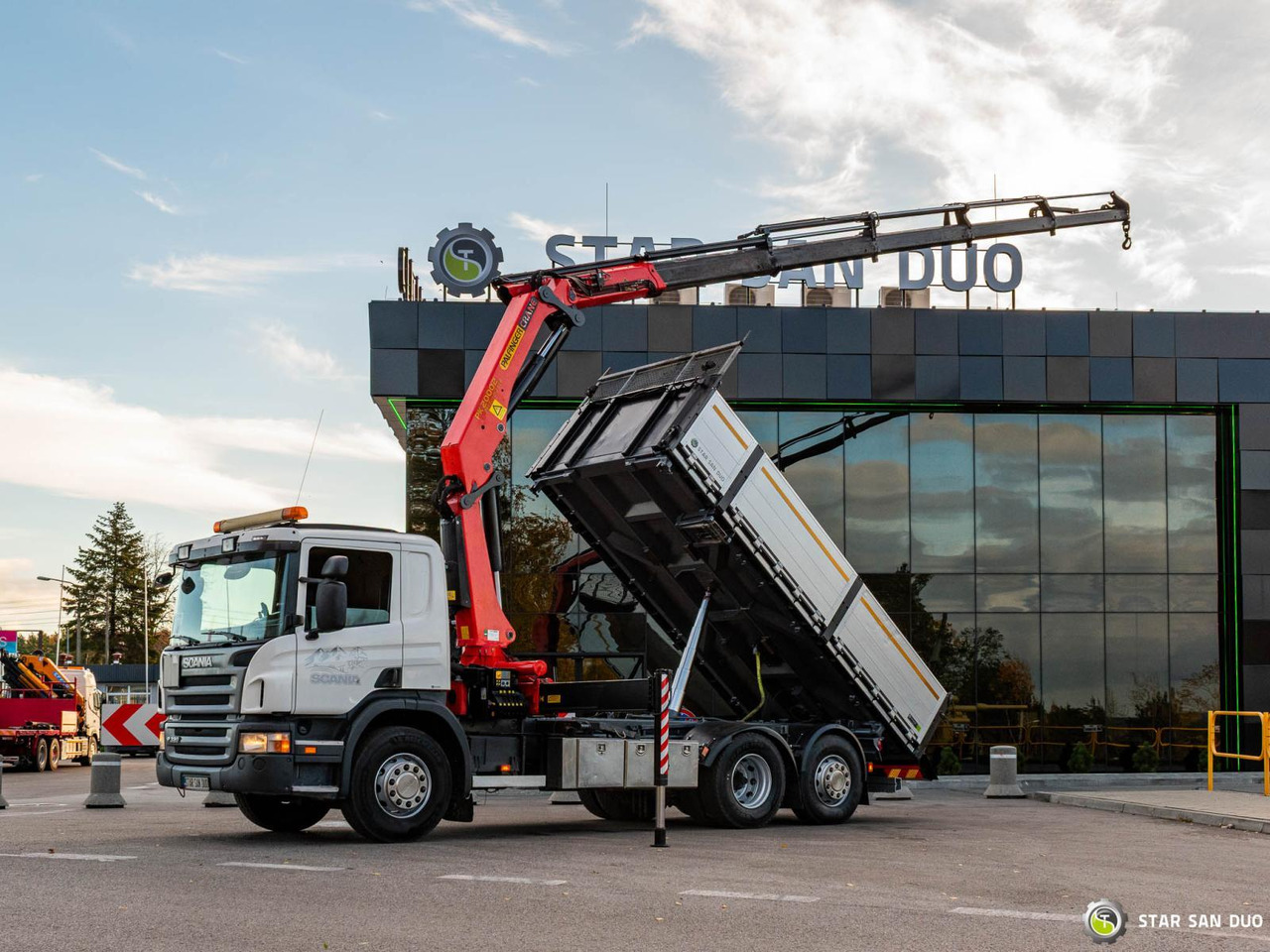 - Camião grua: foto 3 - Camião grua: foto 3