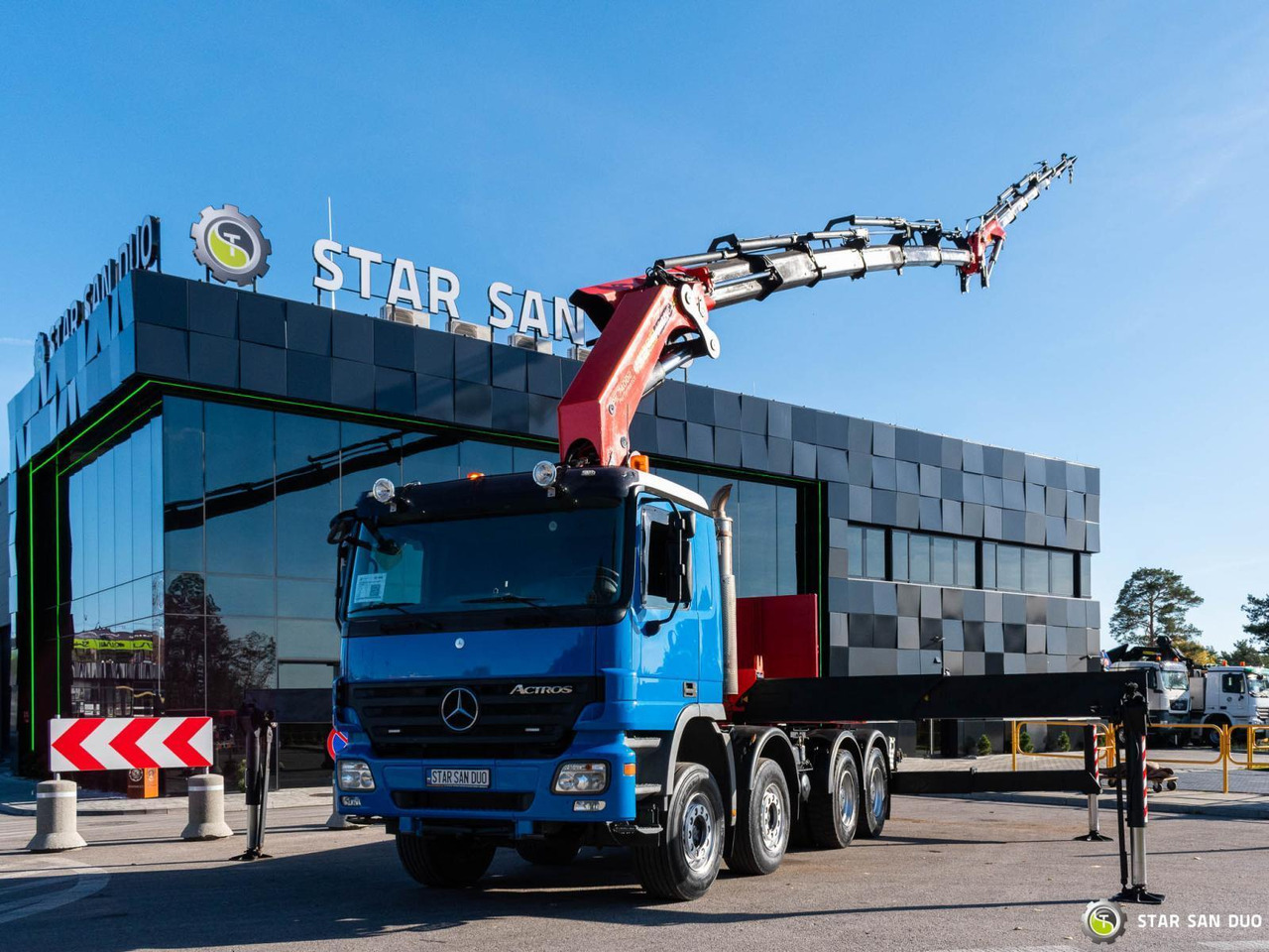 - Camião grua: foto 3 - Camião grua: foto 3