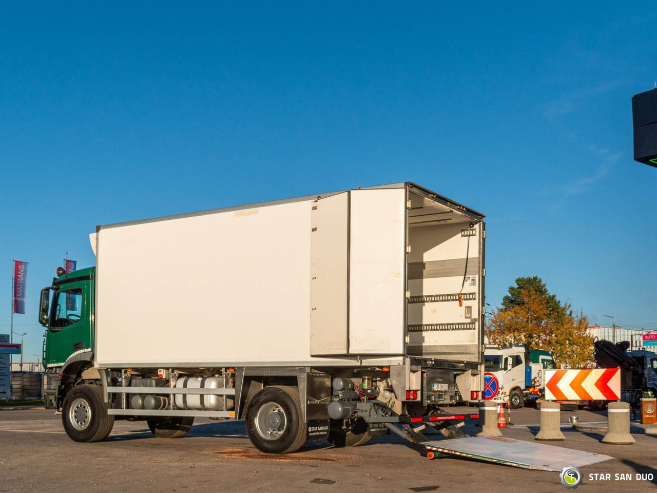 - Camião chassi: foto 3 - Camião chassi: foto 3