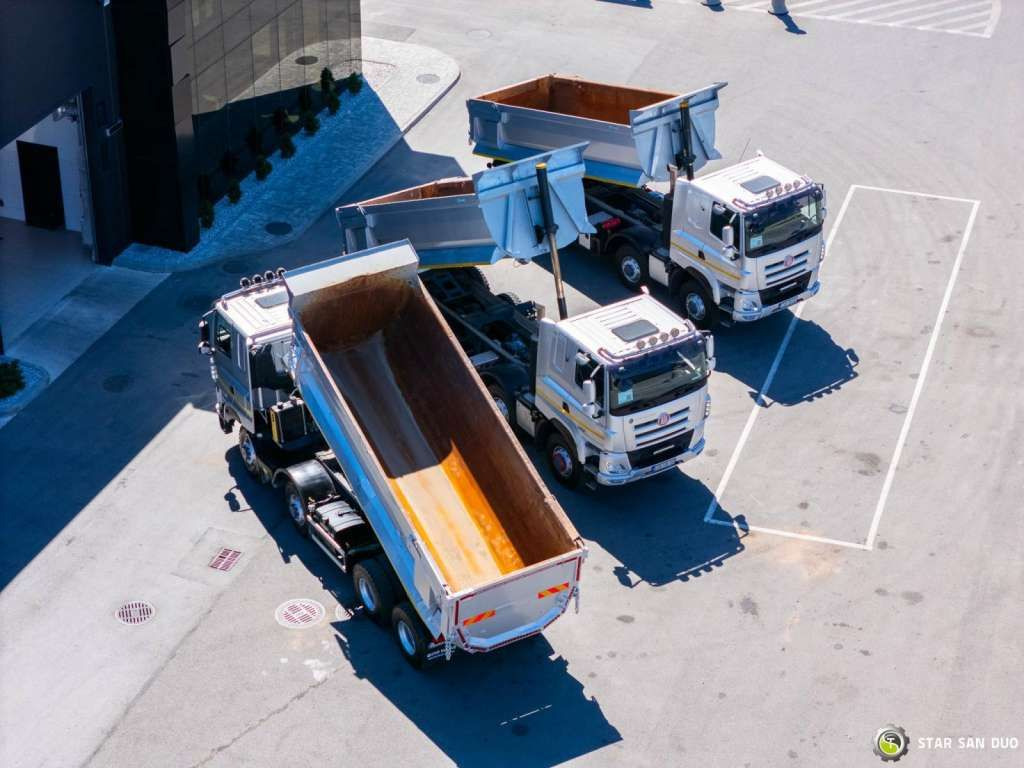 Tatra PHOENIX 8x8 Euro 6 Tipper Several Pieces ! - Camião basculante: foto 5 Tatra PHOENIX 8x8 Euro 6 Tipper Several Pieces ! - Camião basculante: foto 5