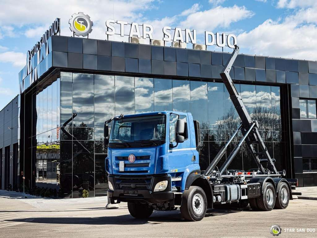 Tatra T158 PHOENIX 6x6 Euro 6 - Camião chassi: foto 1 Tatra T158 PHOENIX 6x6 Euro 6 - Camião chassi: foto 1