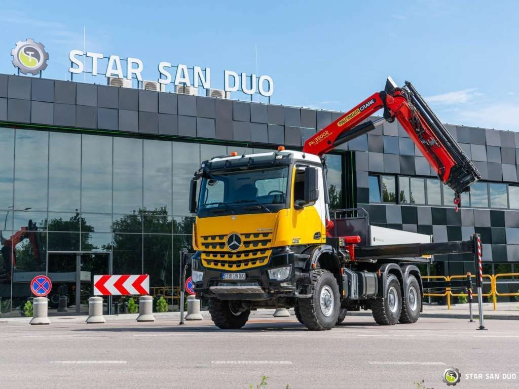 Mercedes-Benz AROCS 3345 6x6 PALFINGER PK 33002 Euro 6 Crane - Tractor: foto 5 Mercedes-Benz AROCS 3345 6x6 PALFINGER PK 33002 Euro 6 Crane - Tractor: foto 5