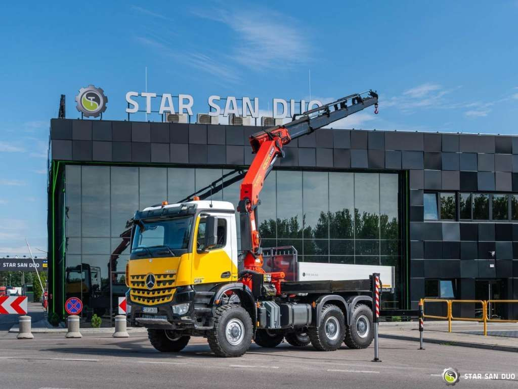 Mercedes-Benz AROCS 3345 6x6 PALFINGER PK 33002 Euro 6 Crane - Tractor: foto 4 Mercedes-Benz AROCS 3345 6x6 PALFINGER PK 33002 Euro 6 Crane - Tractor: foto 4