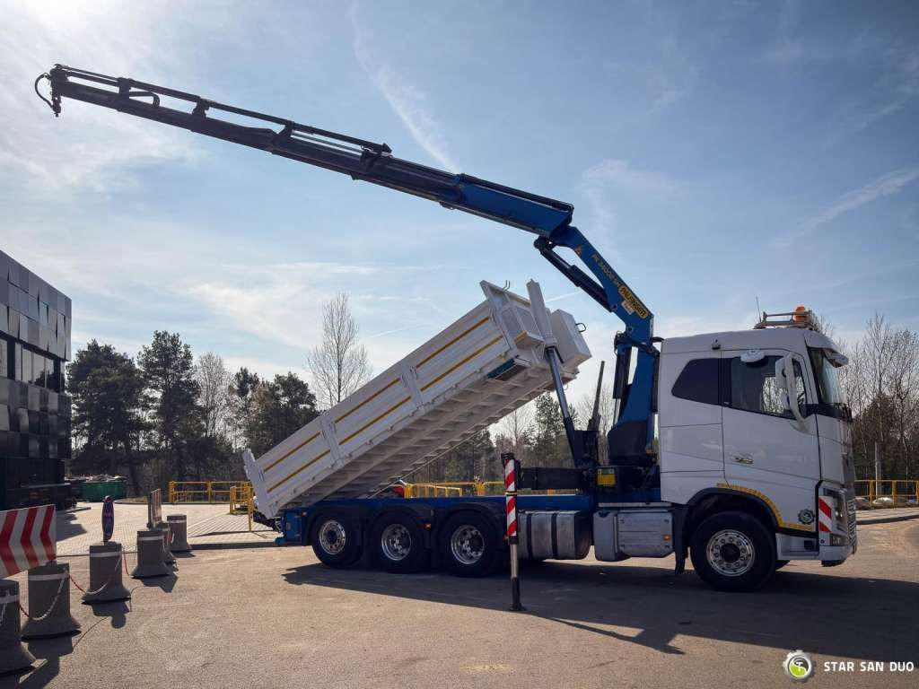 Volvo FH 16.550 8x4 Palfinger PK 34002-SH Crane Kippe - Camião grua: foto 2 Volvo FH 16.550 8x4 Palfinger PK 34002-SH Crane Kippe - Camião grua: foto 2