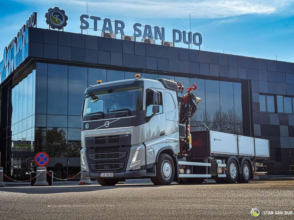 Volvo FH 500 6x2 FASSI F545R.A.2.25 CRANE KRAN NEW !! - Camião grua: foto 2 Volvo FH 500 6x2 FASSI F545R.A.2.25 CRANE KRAN NEW !! - Camião grua: foto 2