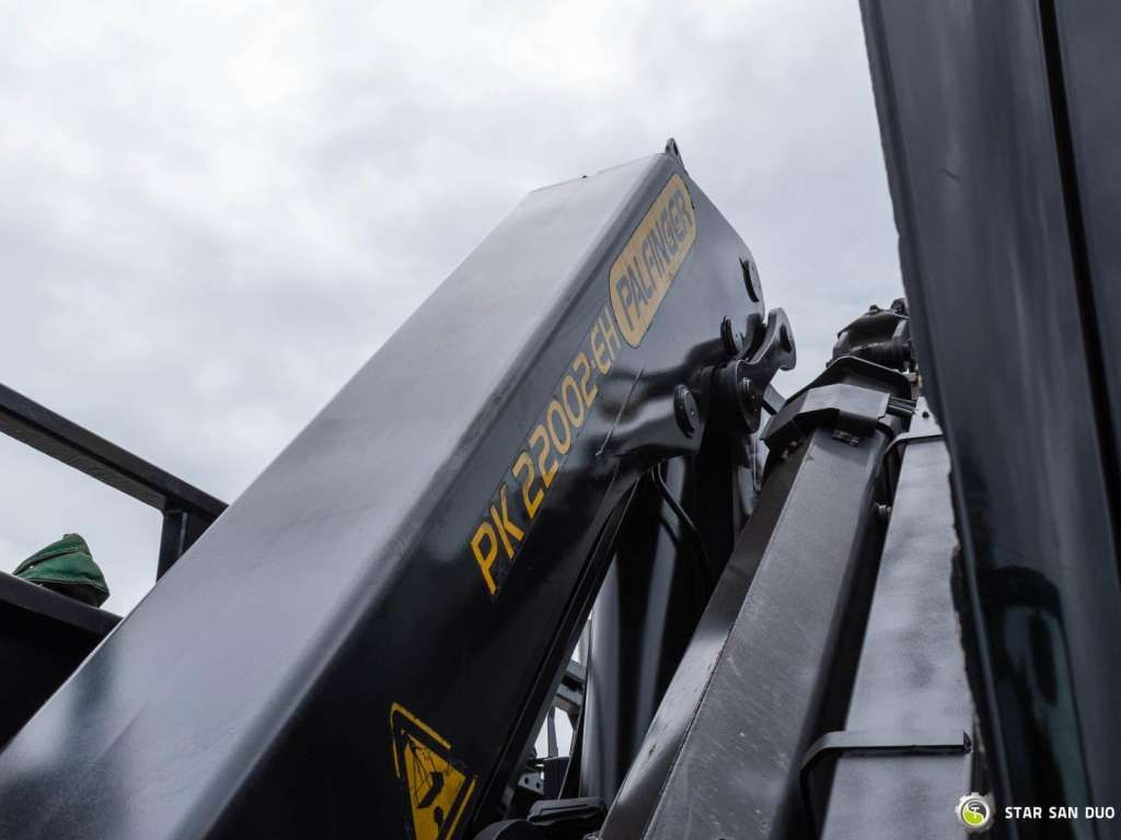 Camião grua Volvo  FMX 370 6x2 PALFINGER PK 22002 EH Crane Kran: foto 21