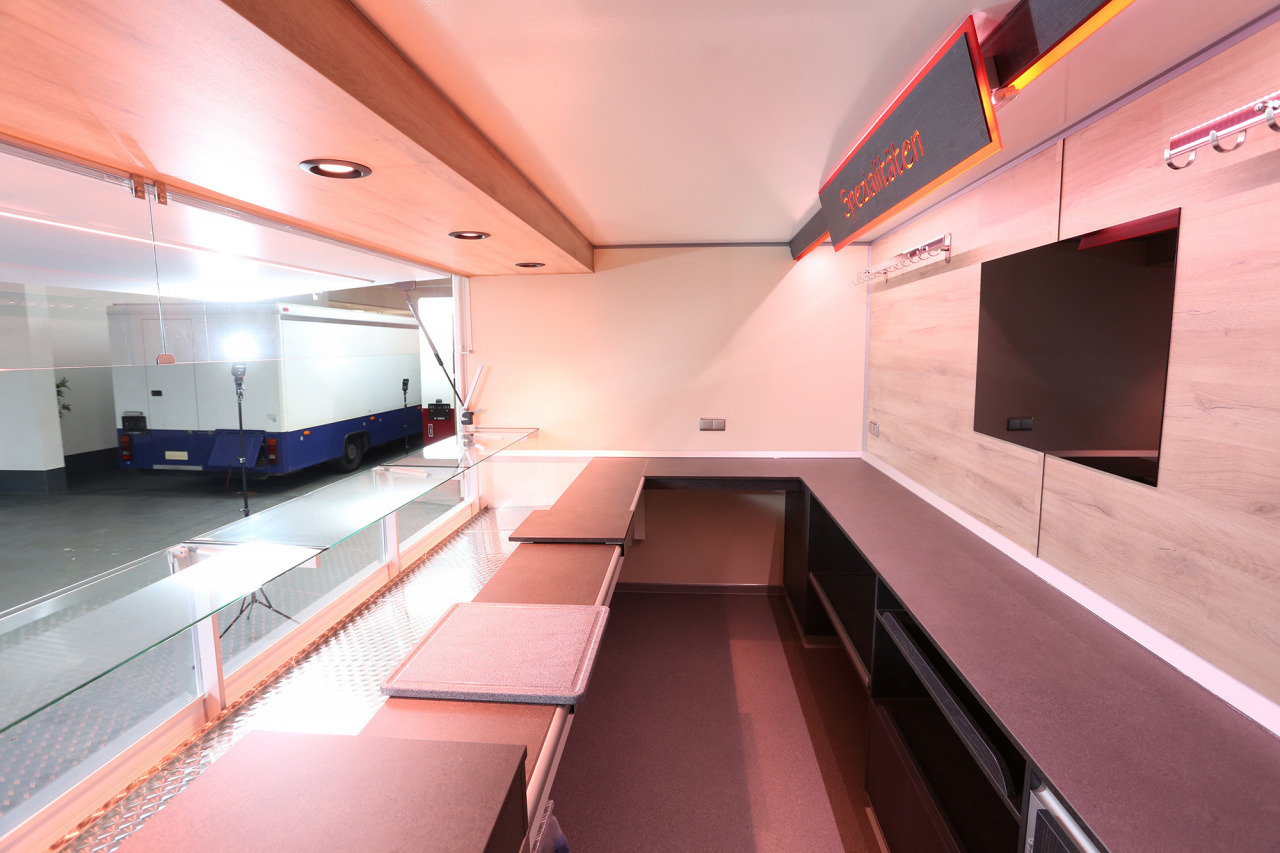 Verkaufsanhänger BORCO HÖHNS - Roulote bar: foto 3 Verkaufsanhänger BORCO HÖHNS - Roulote bar: foto 3