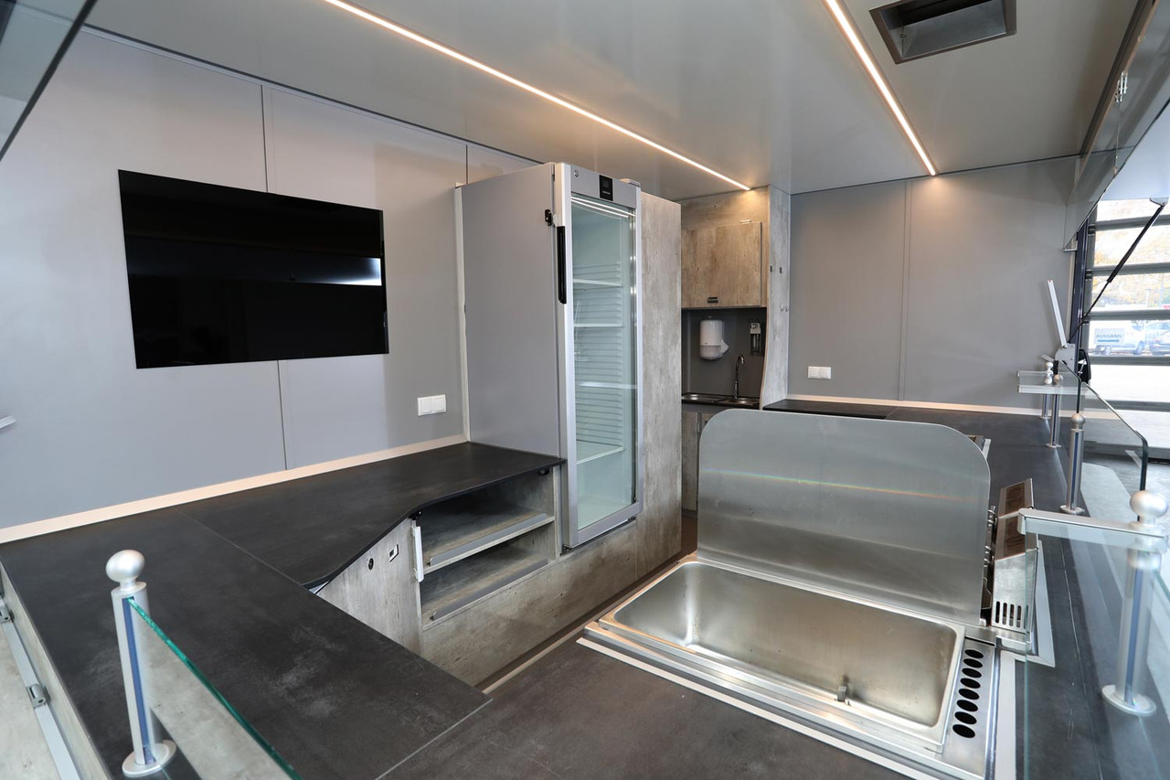 Wochenmarktmobil BORCO HÖHNS - Food truck: foto 4 Wochenmarktmobil BORCO HÖHNS - Food truck: foto 4