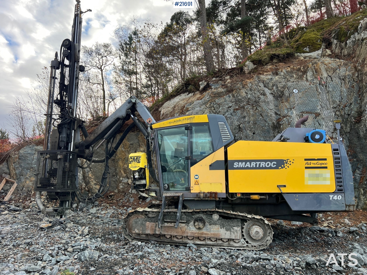 Atlas Copco Flexiroc T40-11 borerigg m/2540 hammer,CME sliper og gps - Máquina de perfuração: foto 1 Atlas Copco Flexiroc T40-11 borerigg m/2540 hammer,CME sliper og gps - Máquina de perfuração: foto 1