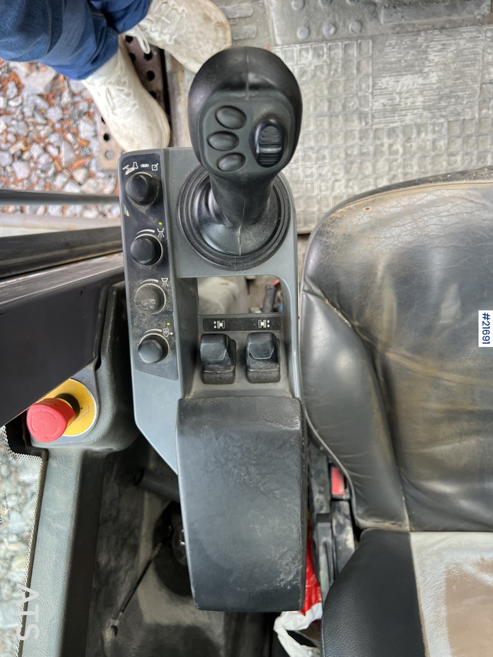 Máquina de perfuração Atlas Copco Smartroc T40-11 borerigg m/2540 hammer,CME sliper og gps: foto 33 Máquina de perfuração Atlas Copco Smartroc T40-11 borerigg m/2540 hammer,CME sliper og gps: foto 33