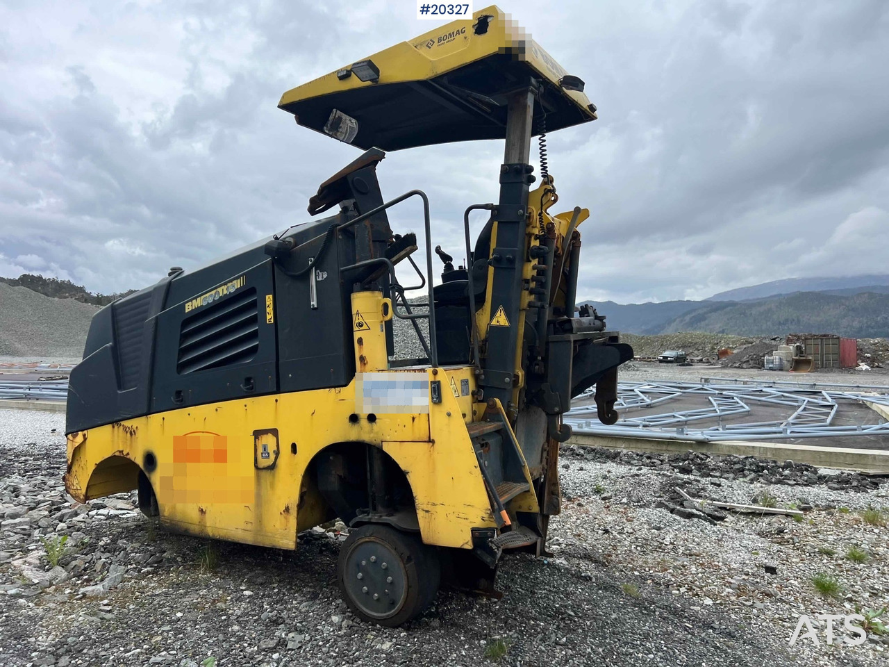 Bomag BM600/15 - Máquina de asfalto: foto 2 Bomag BM600/15 - Máquina de asfalto: foto 2