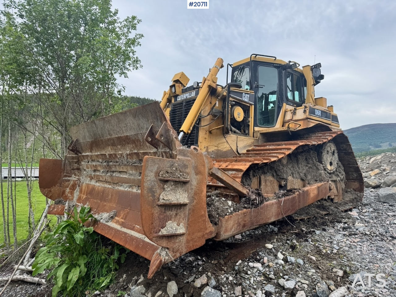 Caterpillar D6R LGP - Buldôzer: foto 1 Caterpillar D6R LGP - Buldôzer: foto 1
