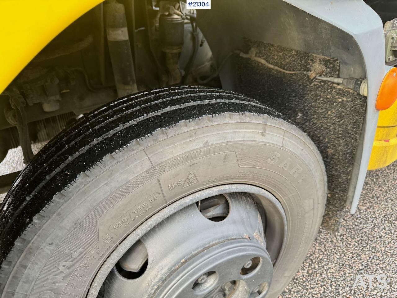 Caminhão reboque DAF LF210: foto 12